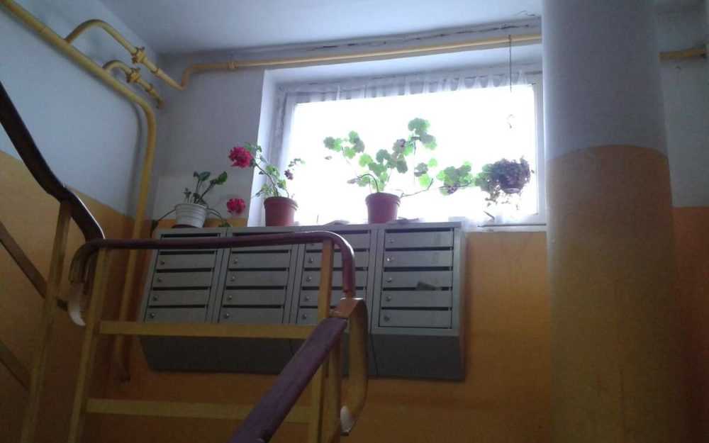 Уборка лестничных площадок